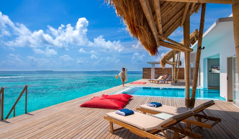 Emerald Maldives - Presidential Water Villa Pool Area